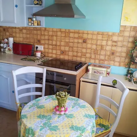 La Boite A Sucre Bed & Breakfast
