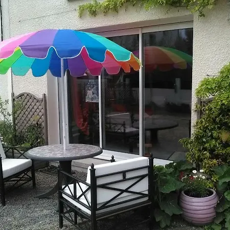 La Boite A Sucre Bed & Breakfast *